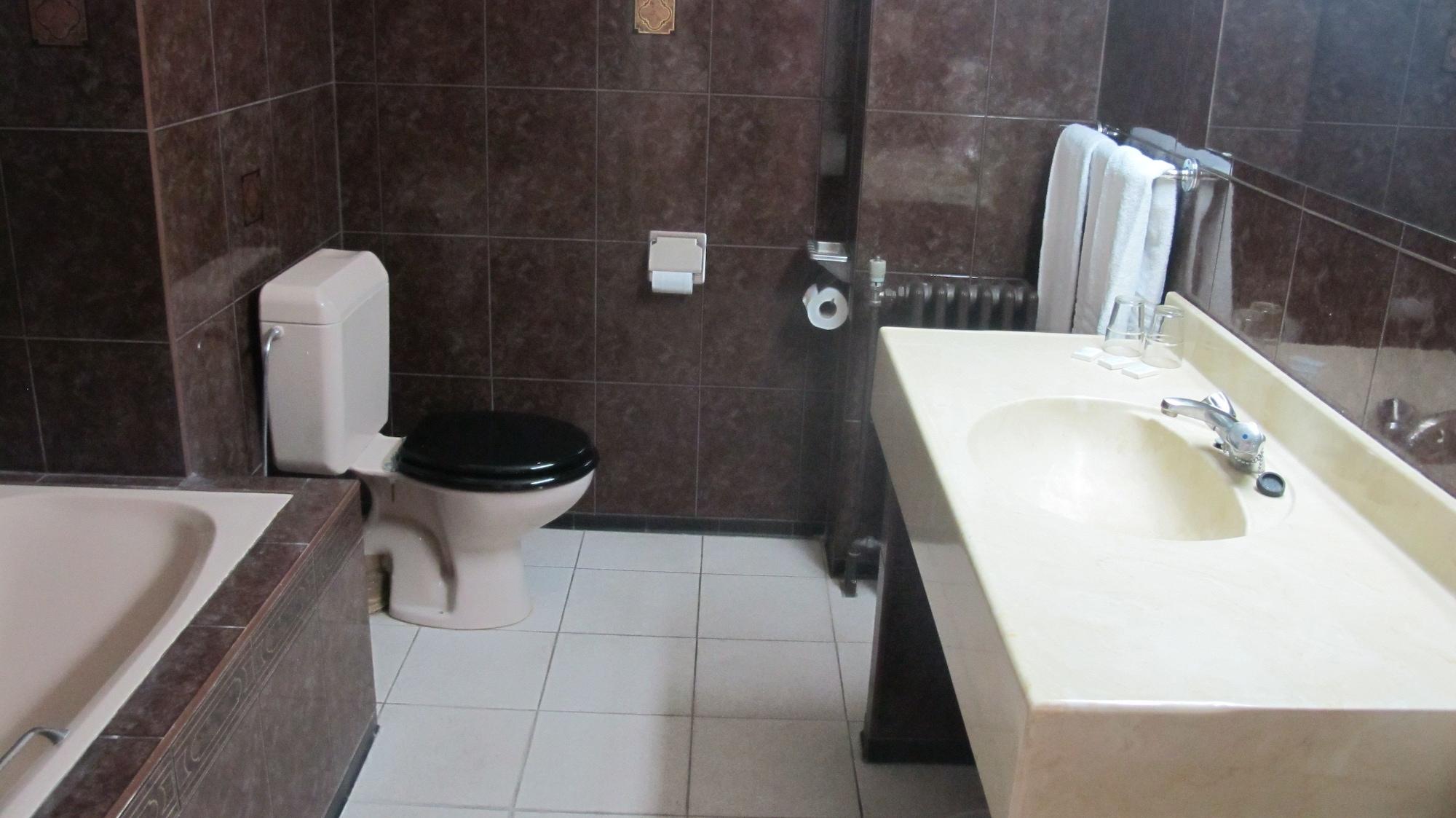 Hotel Manhattan Brussels Ngoại thất bức ảnh